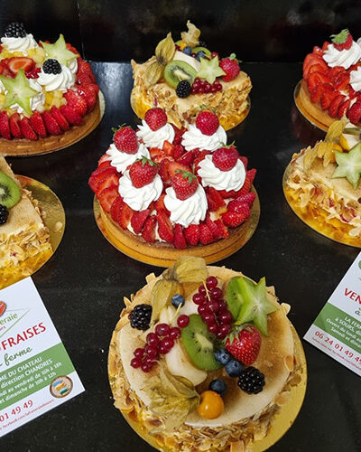 Maison-Bourgogne-Voves-tarte-aux-fraise